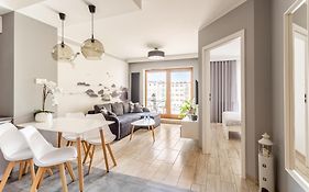 Apartament Batorego 7 z parkingiem